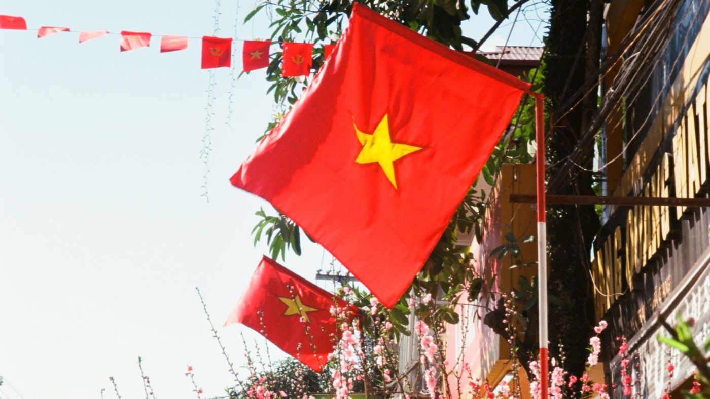 vietnam reunification day/ Việt Nam kỷ niệm Ngày thống nhất đất nước 30/4, kỷ niệm ngày thống nhất hai miền Nam Bắc và kết thúc Chiến tranh Việt Nam.